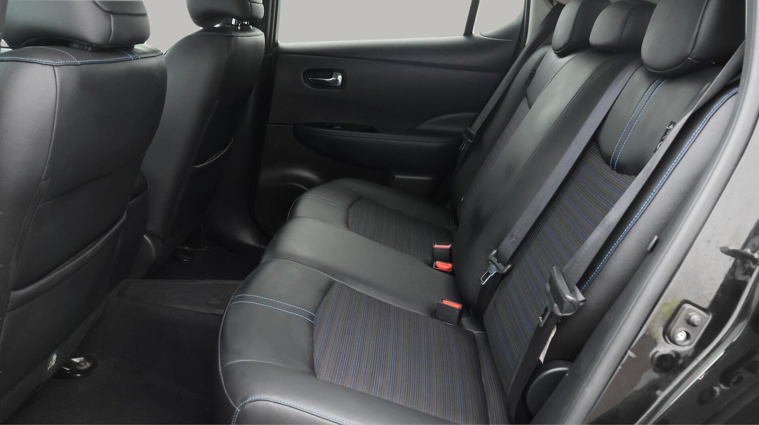 Used Nissan Leaf 2020 for sale - 76550017: Photo 17