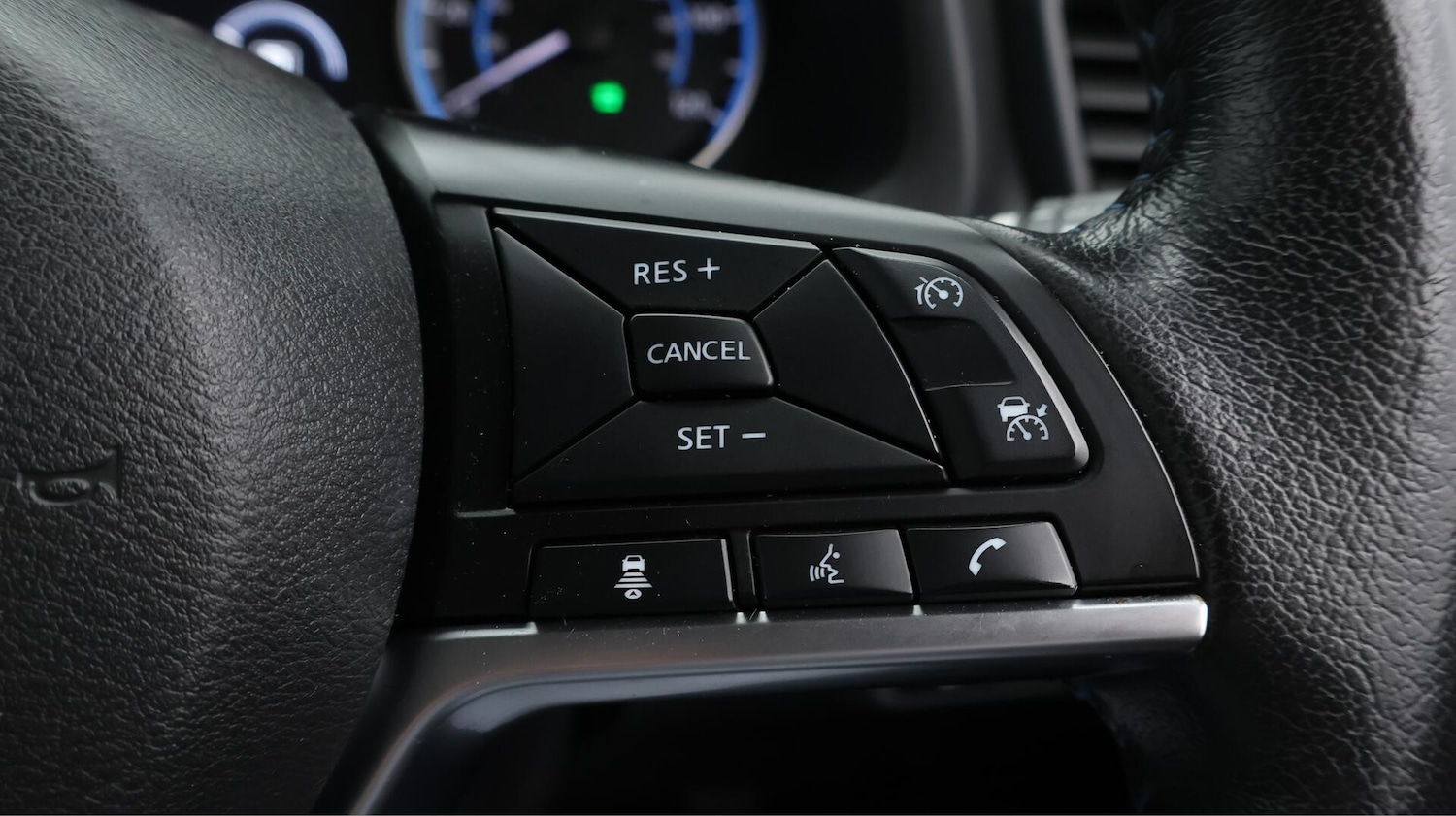 Used Nissan Leaf 2020 for sale - 76550017: Photo 25