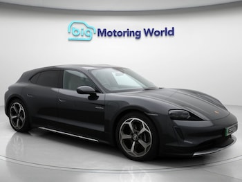 Used Porsche Taycan 2023 for sale - 76904494: Photo