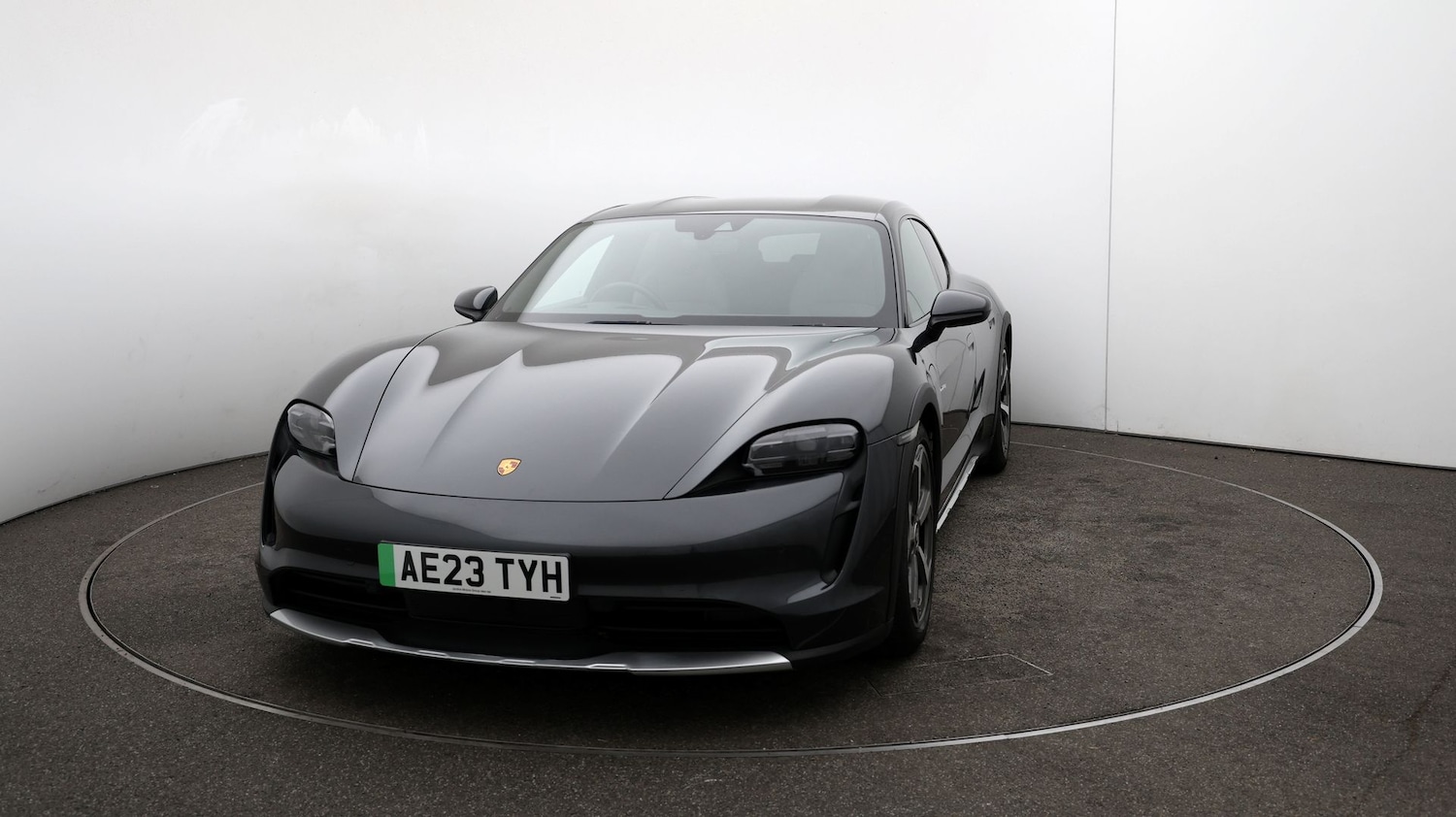 Used Porsche Taycan 2023 for sale - 76904494: Photo 30