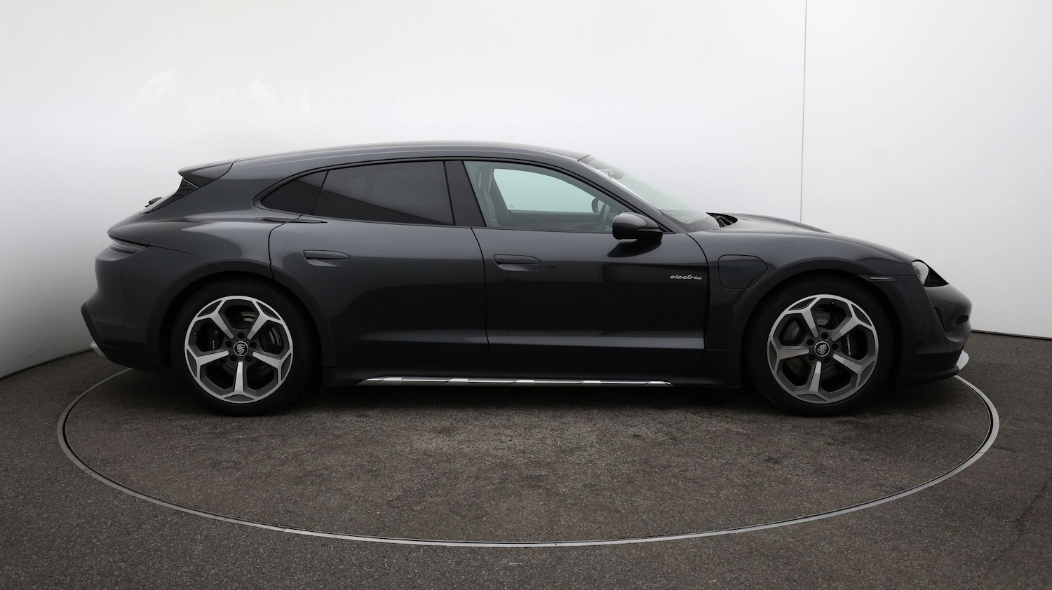 Used Porsche Taycan 2023 for sale - 76904494: Photo 41