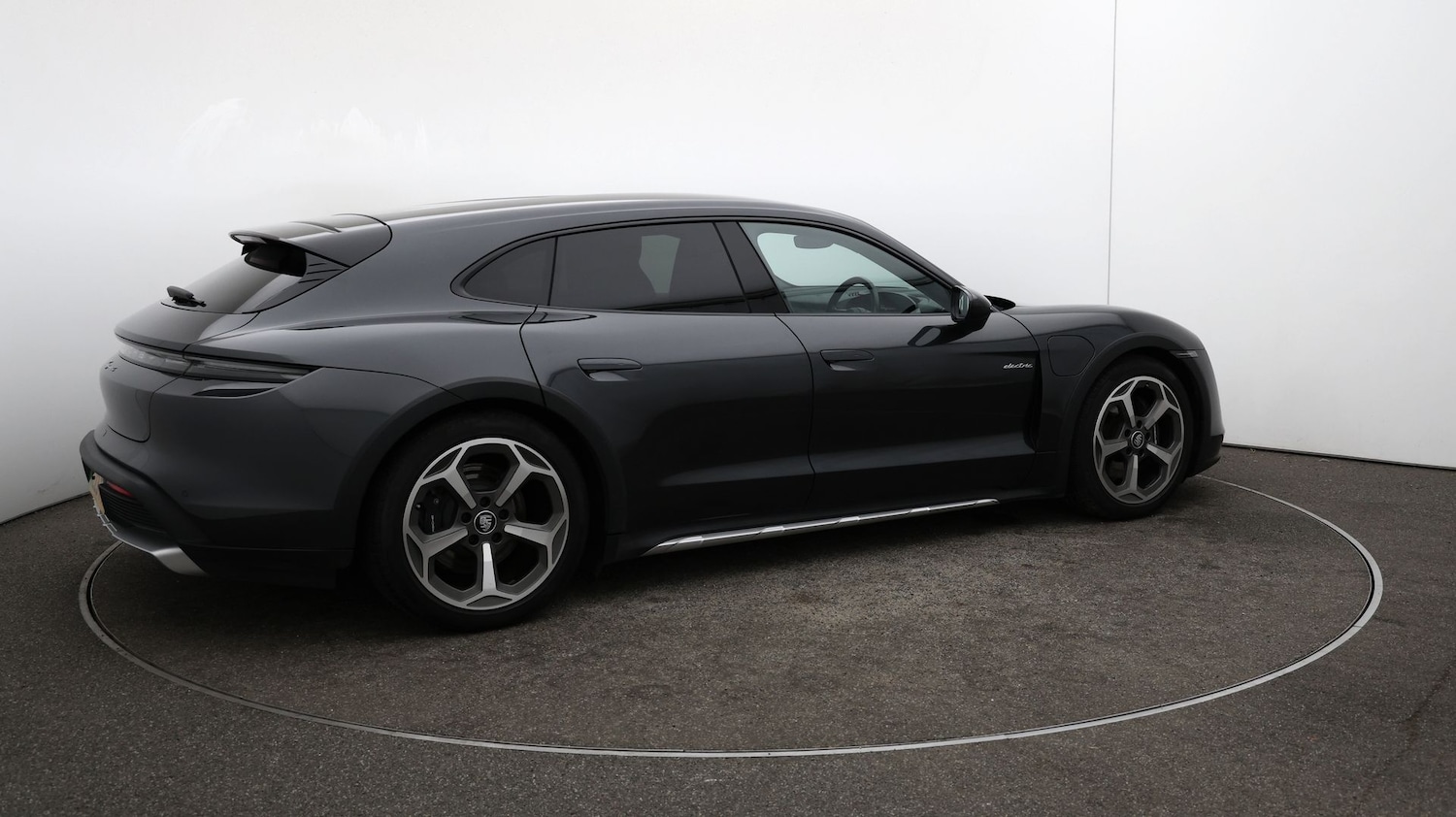 Used Porsche Taycan 2023 for sale - 76904494: Photo 44