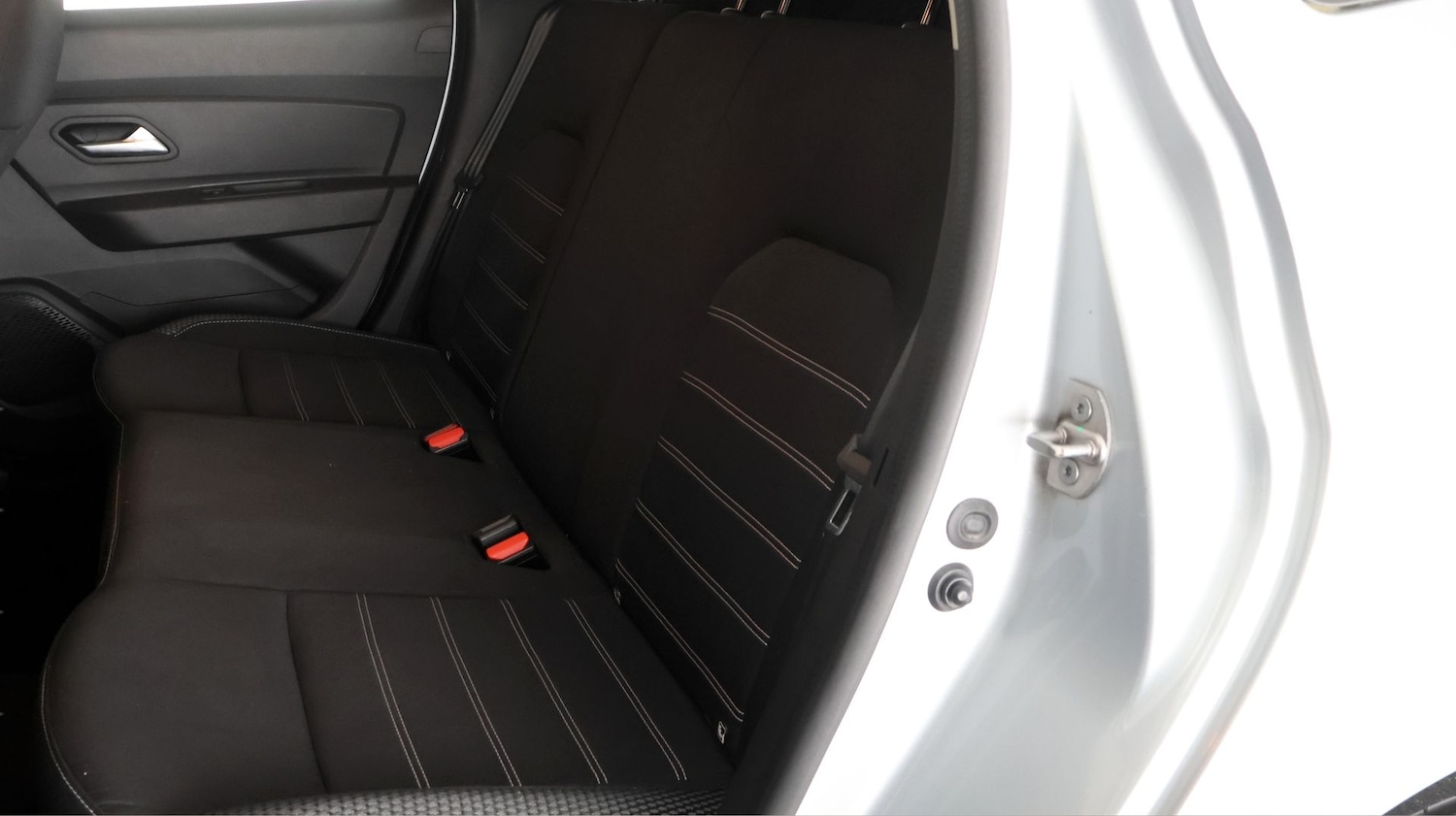 Used Dacia Duster 2020 for sale - 77848519: Photo 16