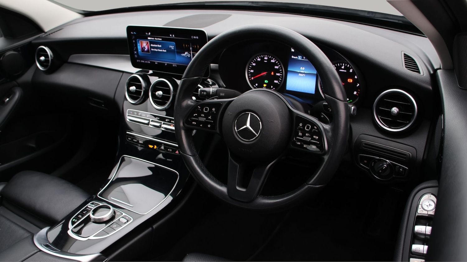 Used Mercedes-Benz C Class 2020 for sale - 77272216: Photo 9