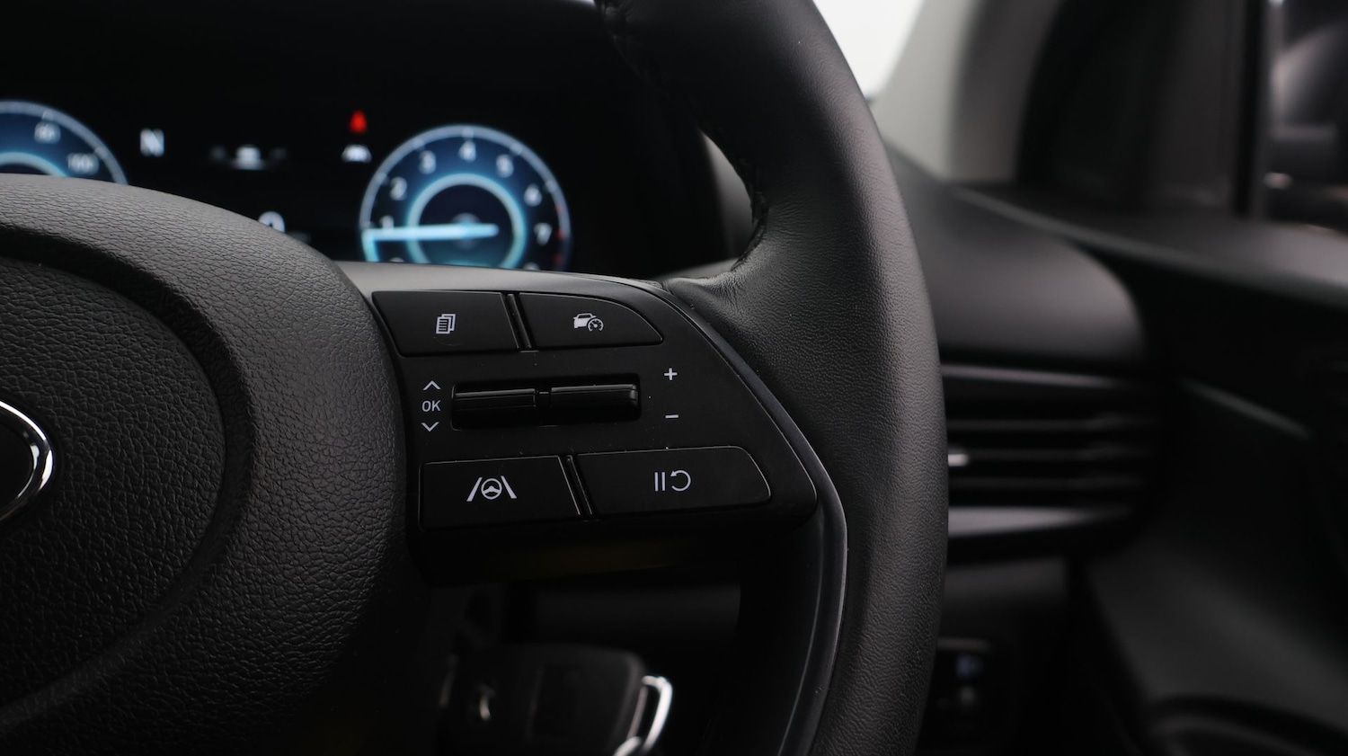 Used Hyundai BAYON 2022 for sale - 77517359: Photo 26