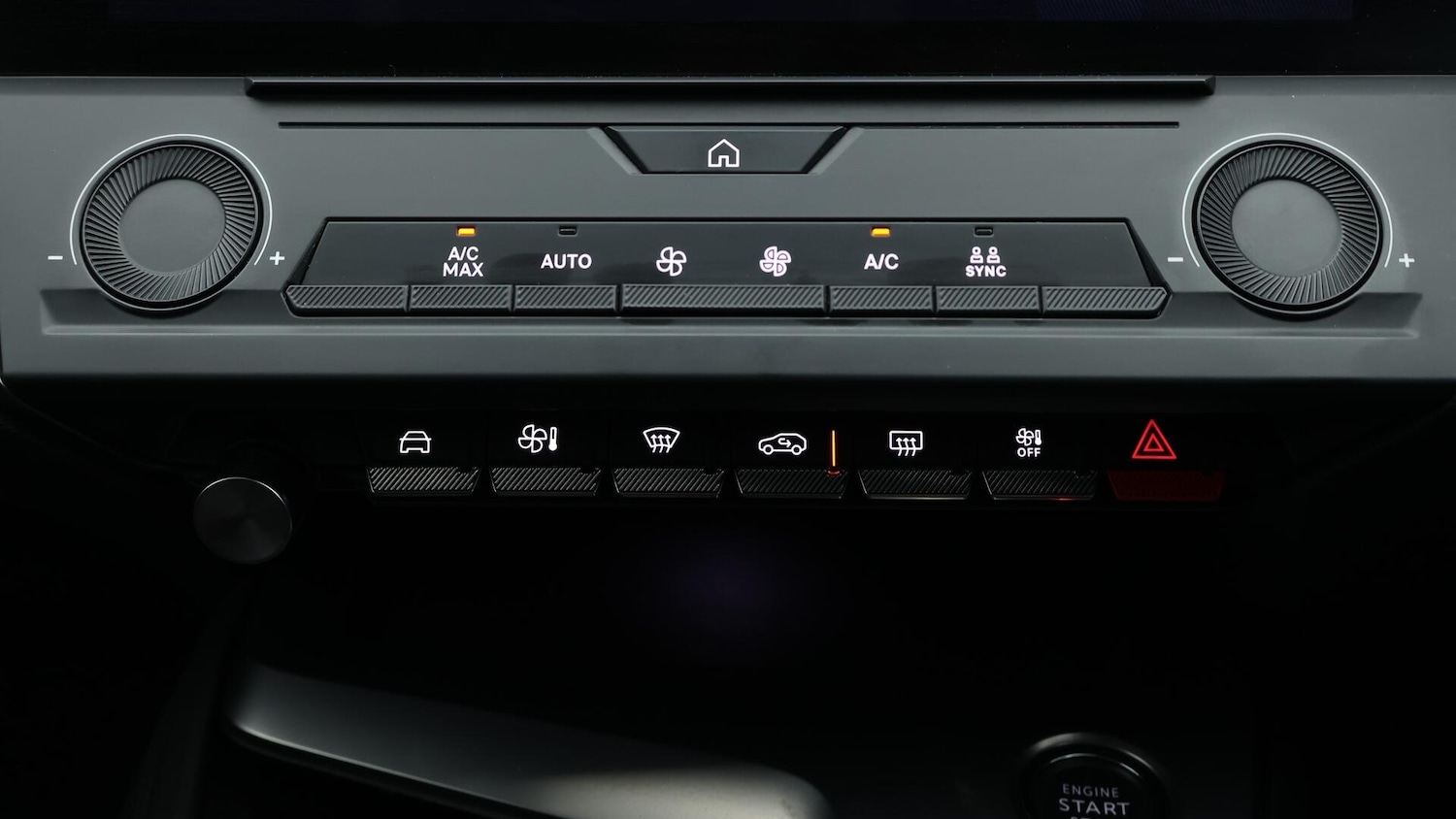 Used Peugeot 308 2023 for sale - 76584103: Photo 13