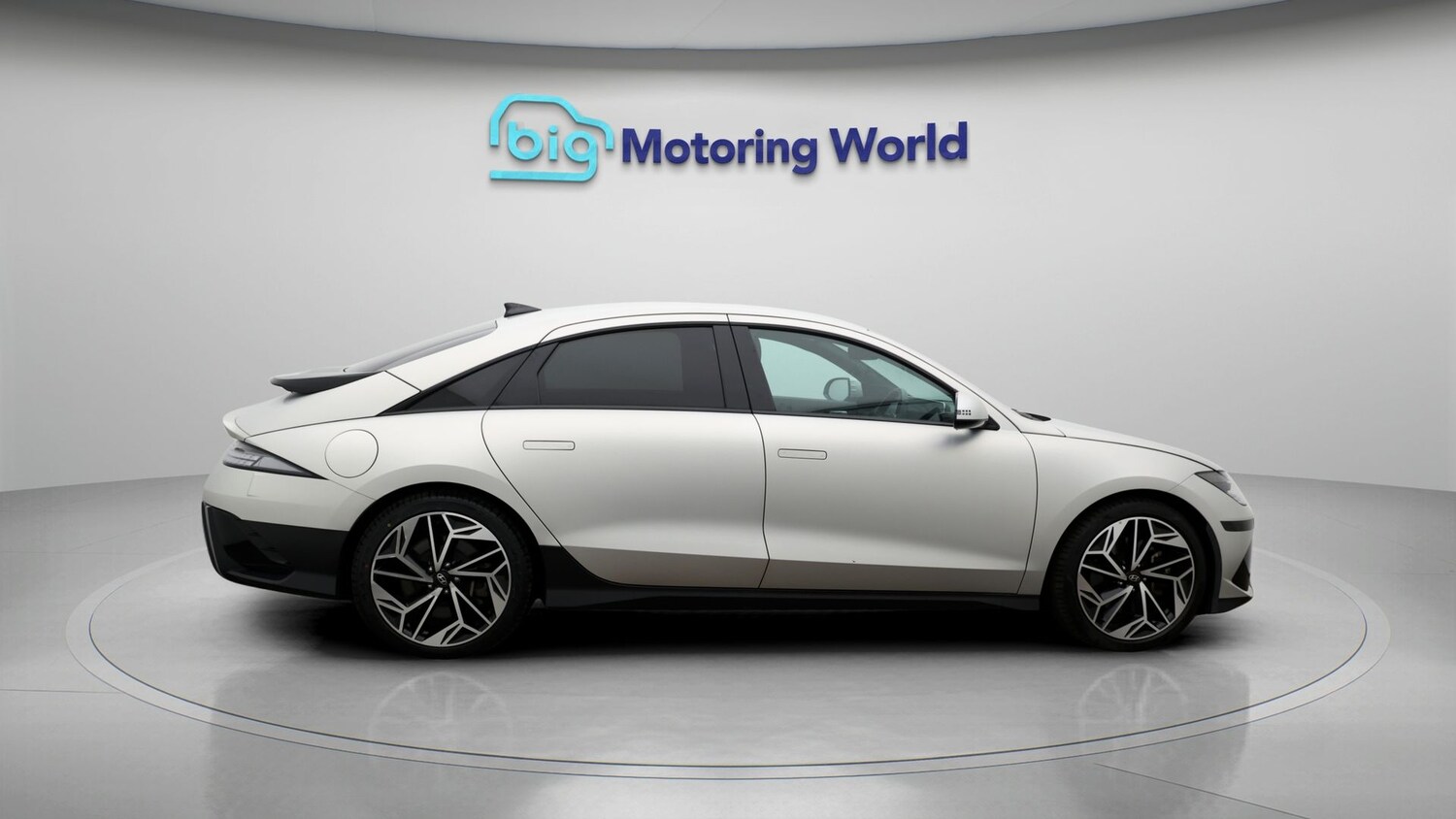 Used Hyundai IONIQ 6 2024 for sale - 77687483: Photo 8