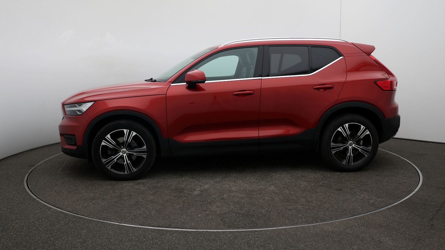 Used Volvo XC40 2020 for sale - 76810170: Photo 57