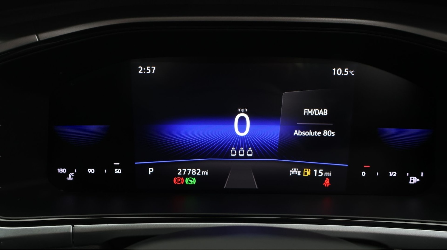 Used Volkswagen T-Roc for sale - 77182047: Photo 10