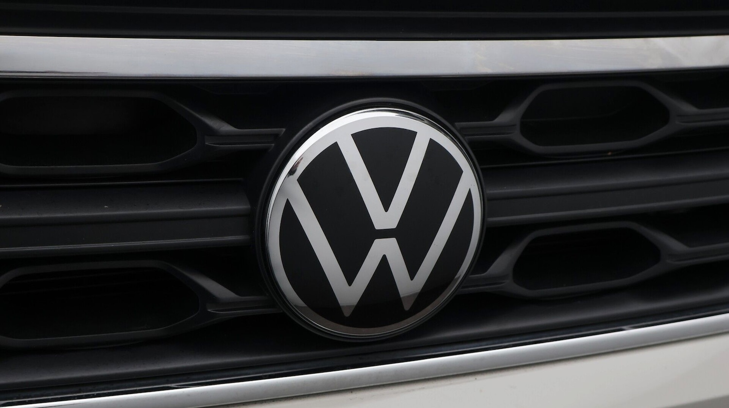 Used Volkswagen T-Roc for sale - 77182047: Photo 22