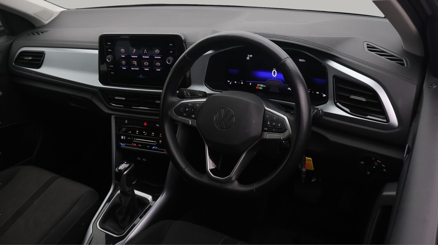 Used Volkswagen T-Roc for sale - 77182047: Photo 9