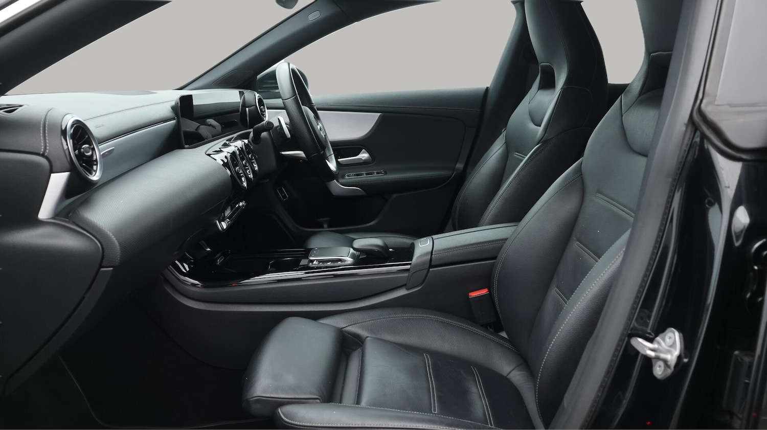 Used Mercedes-Benz CLA 2020 for sale - 76584829: Photo 15