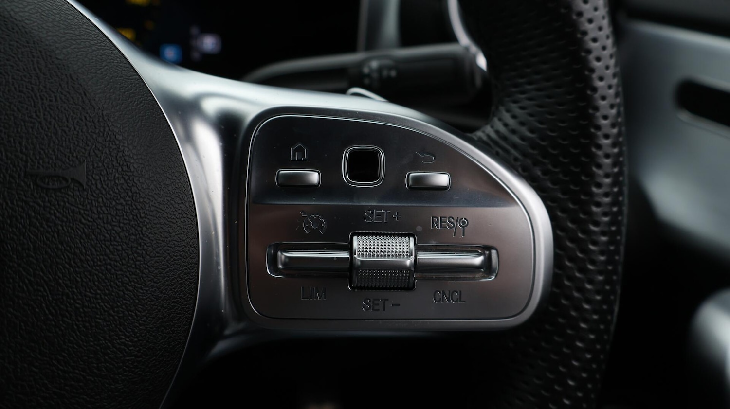 Used Mercedes-Benz CLA 2020 for sale - 76584829: Photo 24