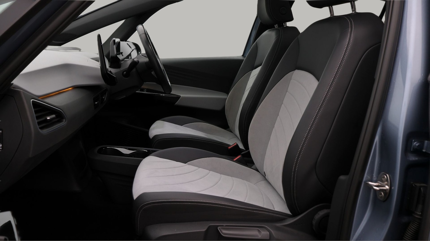 Used Volkswagen ID.3 2023 for sale - 77639959: Photo 14