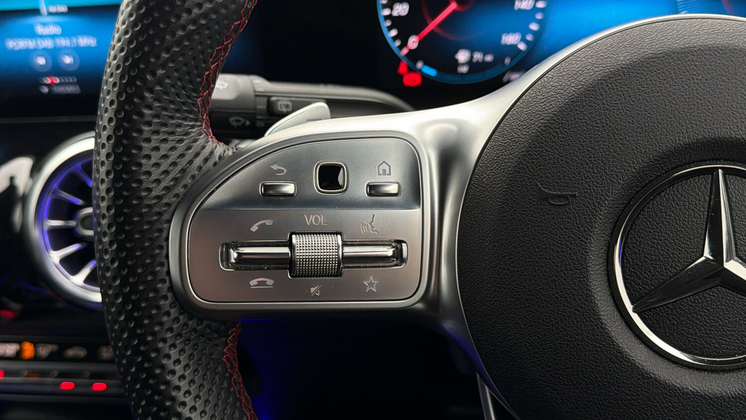 Used Mercedes-Benz GLB 2023 for sale - 78121993: Photo 22