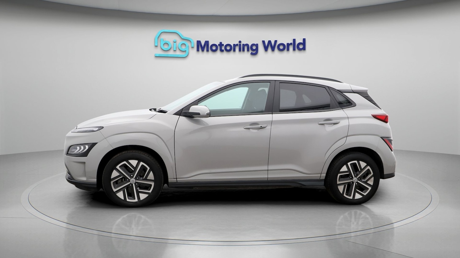 Used Hyundai KONA 2023 for sale - 78178240: Photo 4