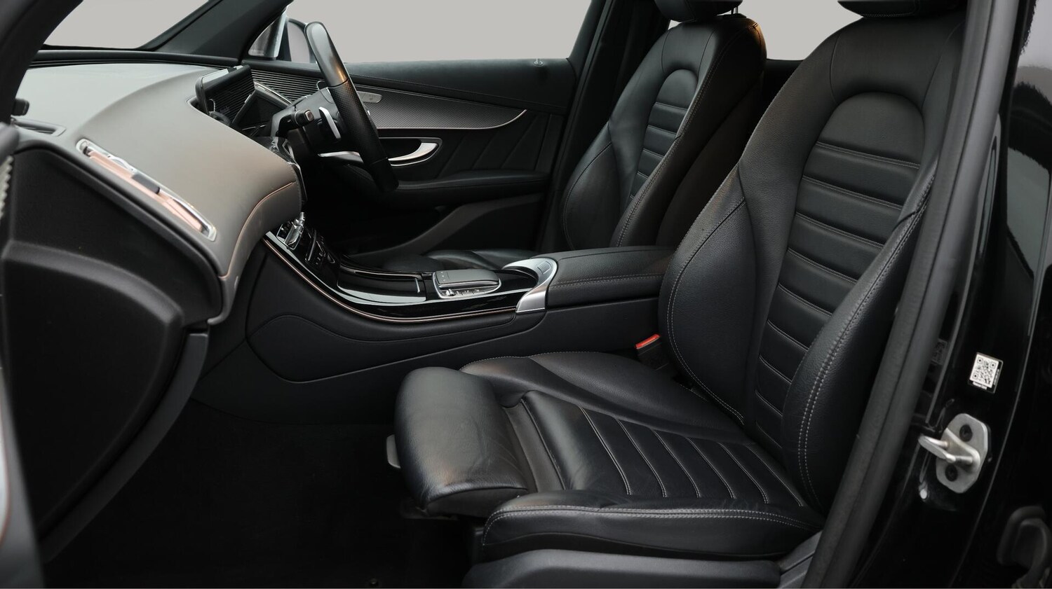 Used Mercedes-Benz EQC 2021 for sale - 76801185: Photo 15