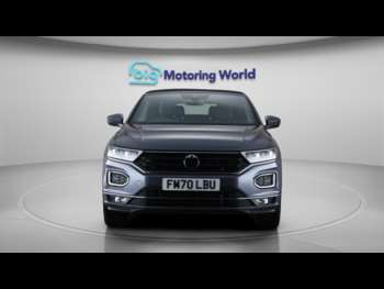 Used Volkswagen T-Roc 2020 for sale - 74534185: Photo
