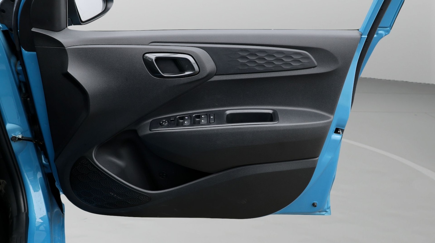 Used Hyundai i10 2023 for sale - 77730090: Photo 15