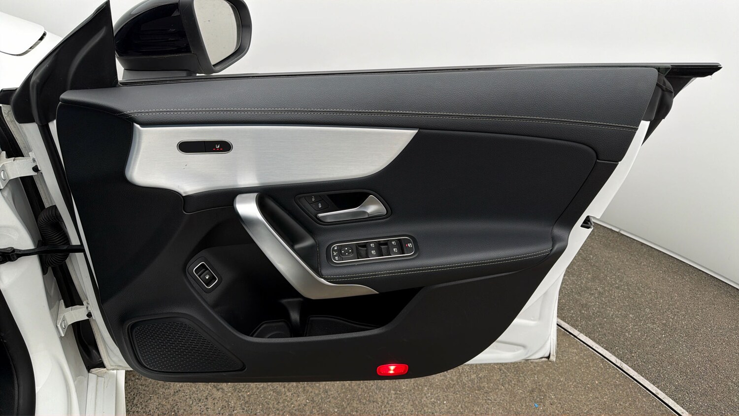 Used Mercedes-Benz CLA 2022 for sale - 77931112: Photo 14