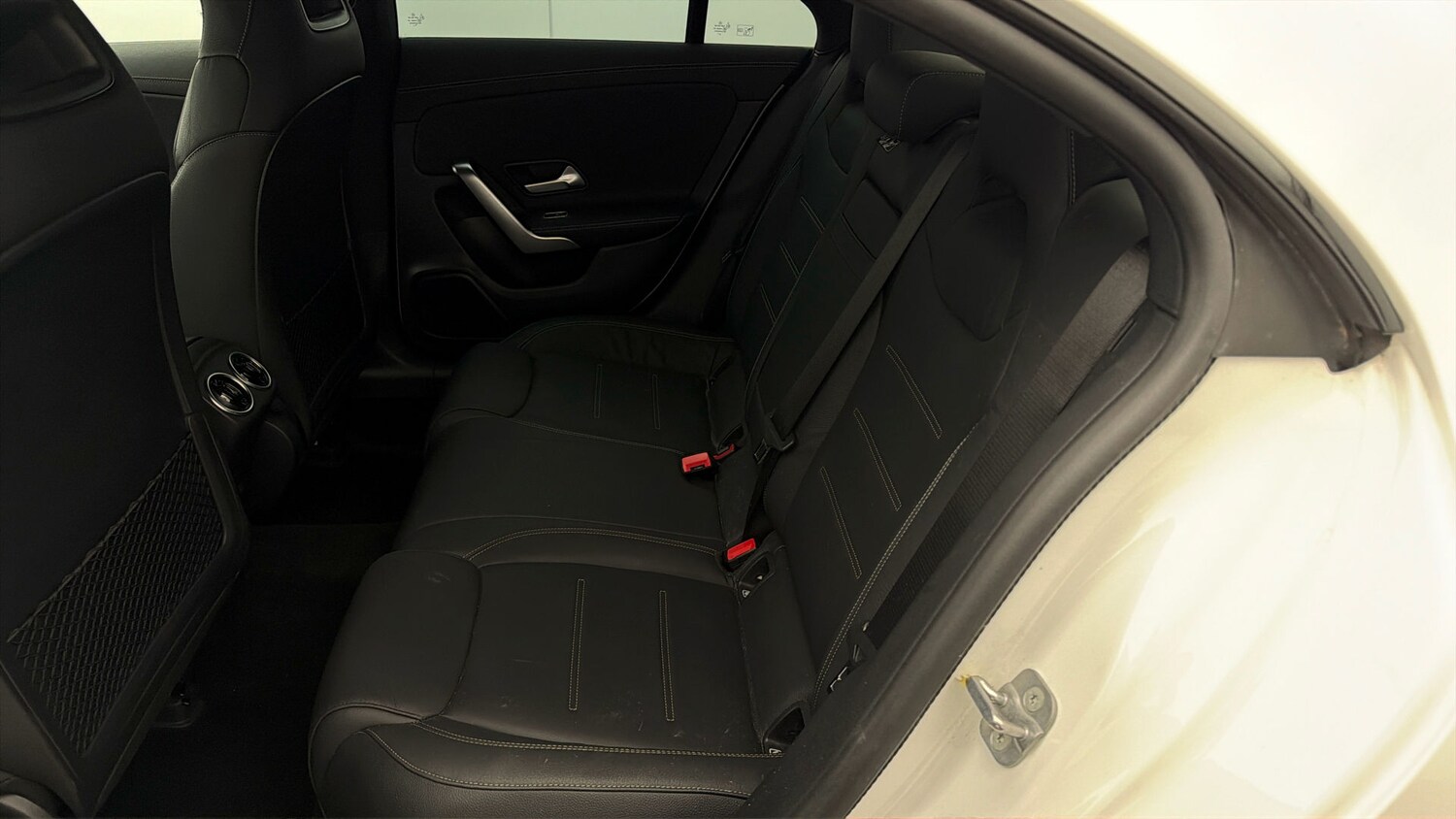 Used Mercedes-Benz CLA 2022 for sale - 77931112: Photo 15