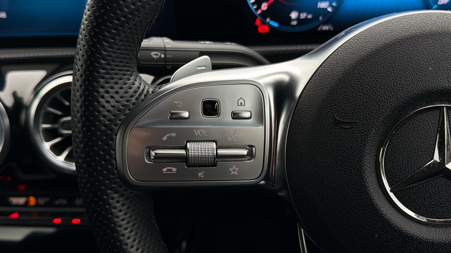 Used Mercedes-Benz CLA 2022 for sale - 77931112: Photo 22