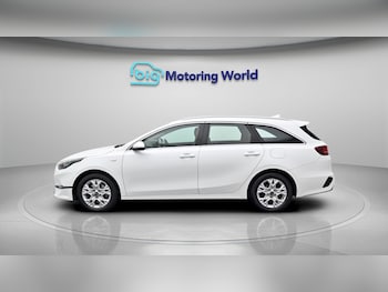 Used Kia Ceed 2023 for sale - 78680860: Photo