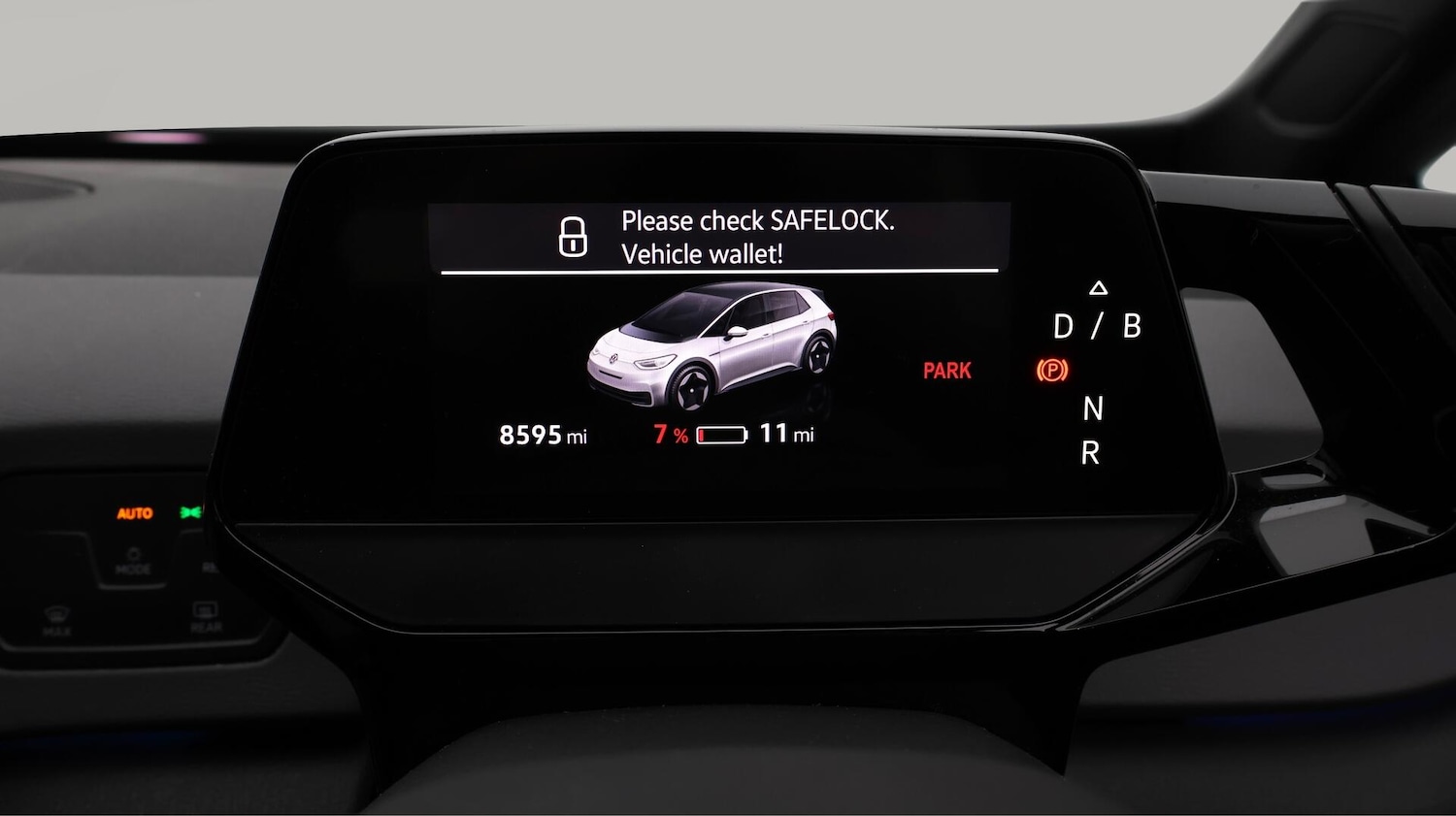 Used Volkswagen ID.3 2022 for sale - 76633290: Photo 11