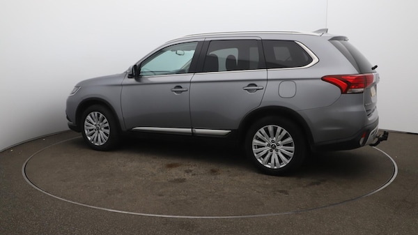 Used Mitsubishi Outlander 2020 for sale - 76213952: Photo 49