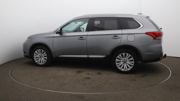 Used Mitsubishi Outlander 2020 for sale - 76213952: Photo 60