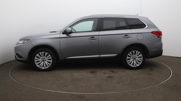 Used Mitsubishi Outlander 2020 for sale - 76213952: Photo 67