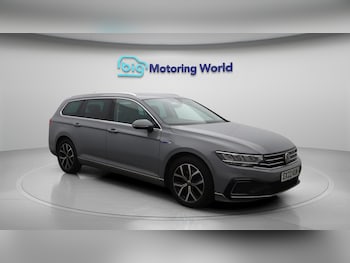 Used Volkswagen Passat 2022 for sale - 75741421: Photo