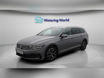 Used Volkswagen Passat 2022 for sale - 75741421: Photo
