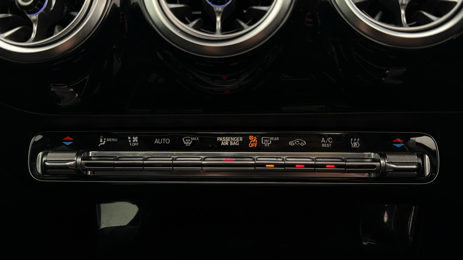 Used Mercedes-Benz A-Class 2021 for sale - 77931882: Photo 11