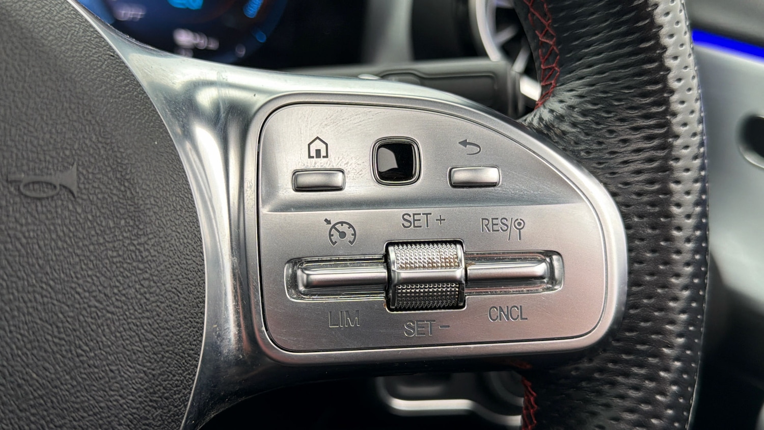 Used Mercedes-Benz A-Class 2021 for sale - 77931882: Photo 24