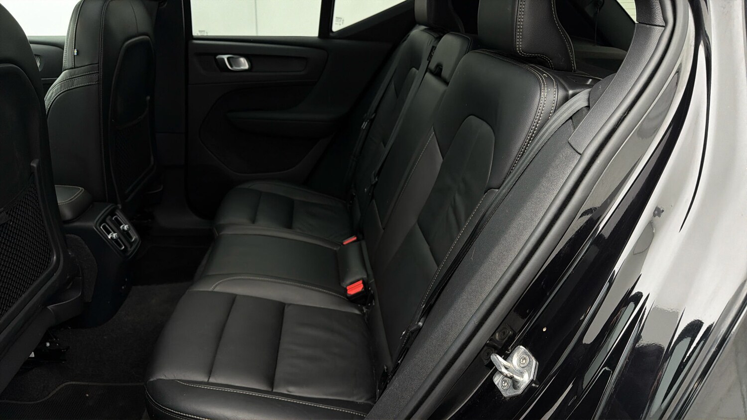 Used Volvo XC40 for sale - 77872343: Photo 15