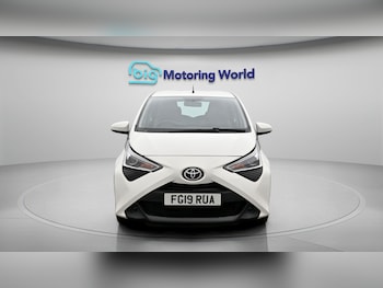 Used Toyota AYGO 2019 for sale - 79207356: Photo