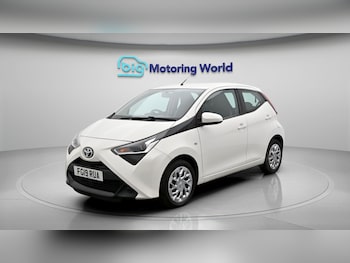 Used Toyota AYGO 2019 for sale - 79207356: Photo