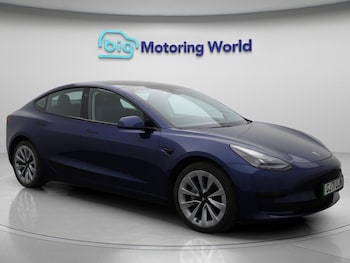 Tesla - Model 3