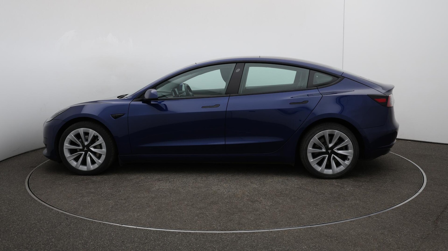 Used Tesla Model 3 2021 for sale - 76109629: Photo 64