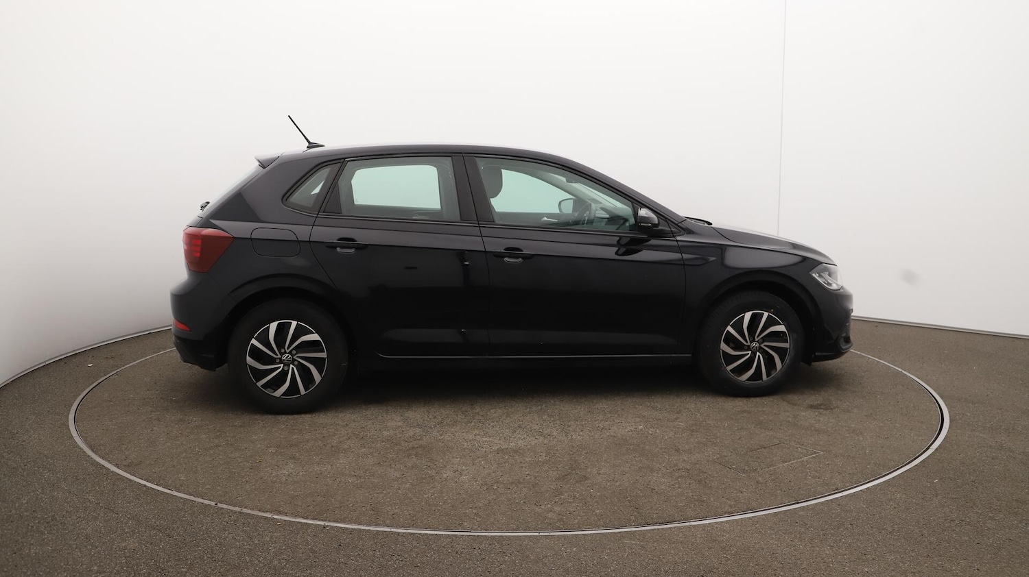 Used Volkswagen Polo 2022 for sale - 76085508: Photo 49