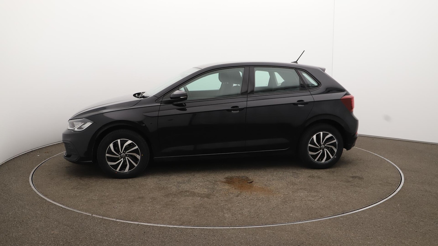 Used Volkswagen Polo 2022 for sale - 76085508: Photo 64