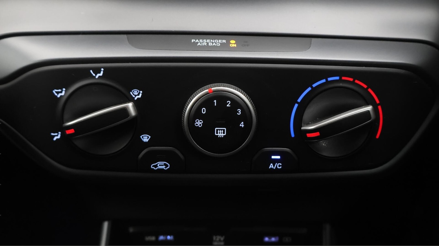 Used Hyundai BAYON 2024 for sale - 76644936: Photo 13