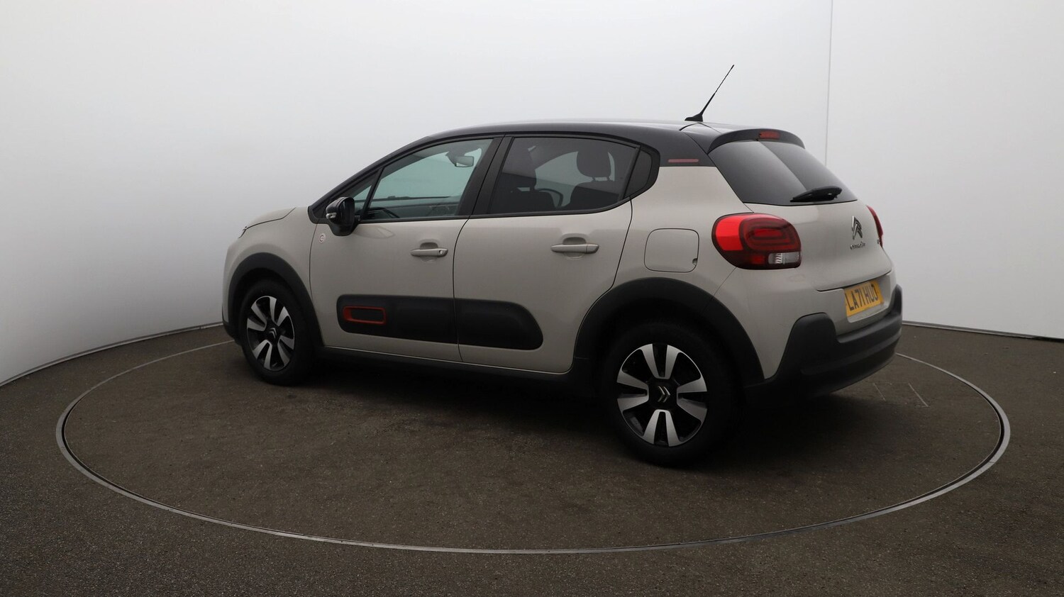 Used Citroen C3 for sale - 76810399: Photo 27