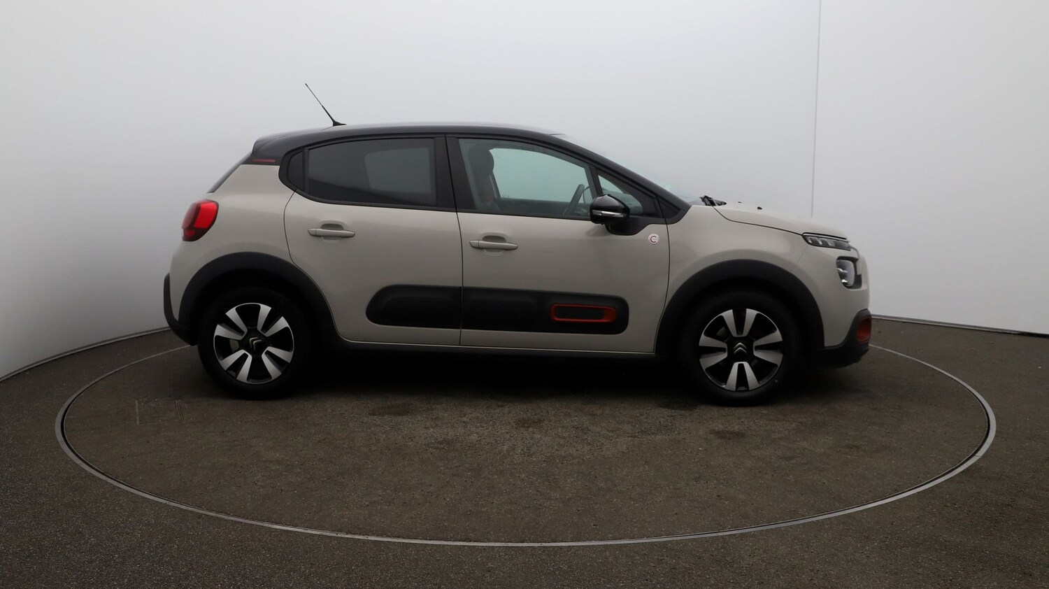 Used Citroen C3 for sale - 76810399: Photo 41