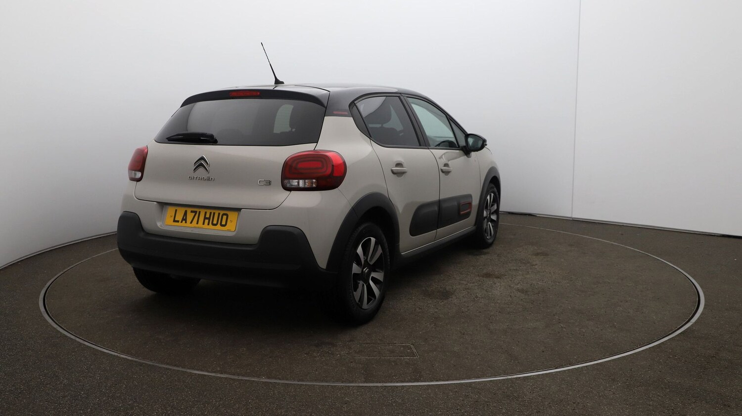 Used Citroen C3 for sale - 76810399: Photo 47