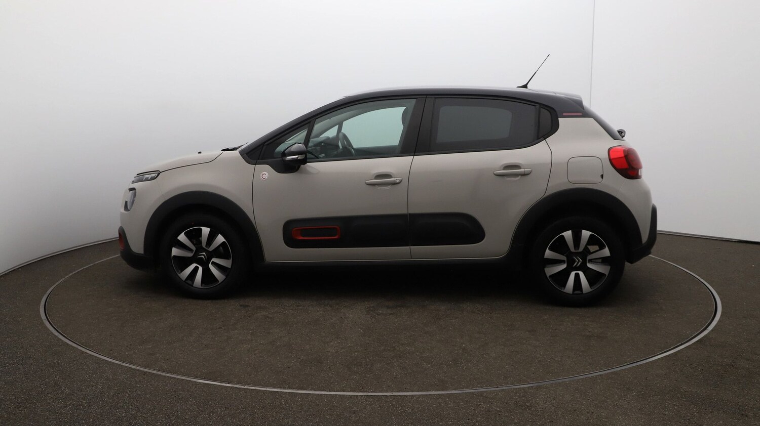Used Citroen C3 for sale - 76810399: Photo 56