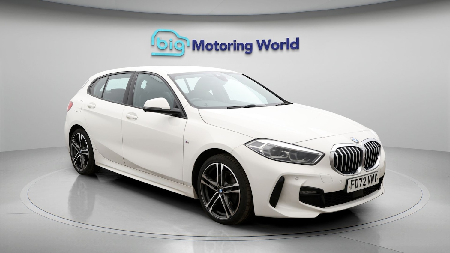 Used BMW 1 Series 2023 for sale - 77310403: Photo 1