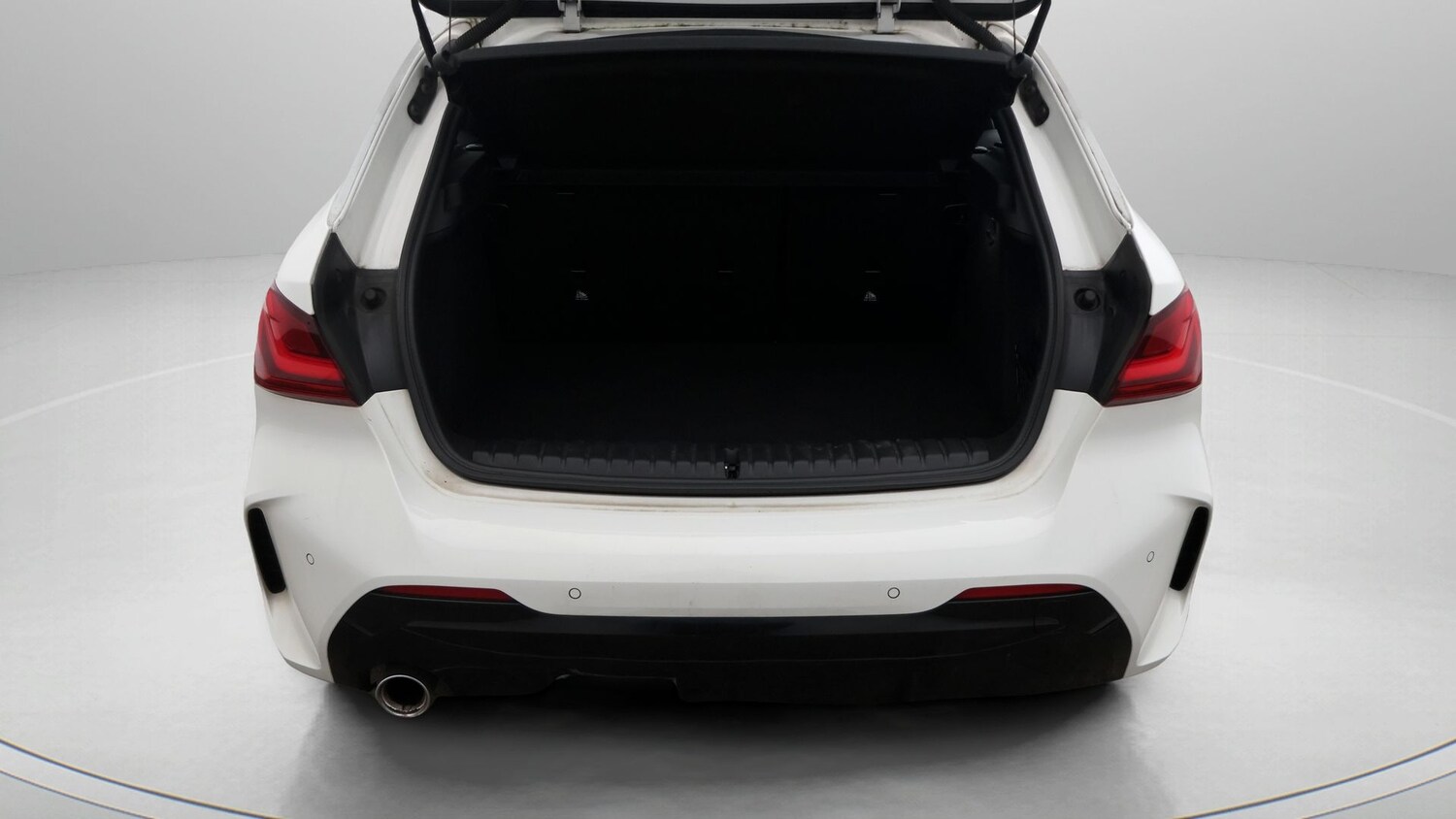 Used BMW 1 Series 2023 for sale - 77310403: Photo 17