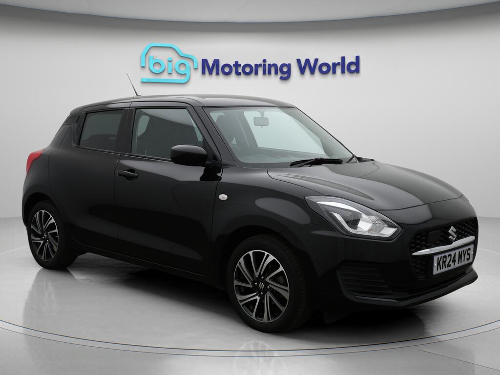 Used Suzuki Swift 2024 for sale - 76633024: Photo 1